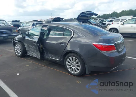 2013 Buick Lacrosse Leather Group z USA, uszkodzony, nr VIN 1G4GC5E33DF269095